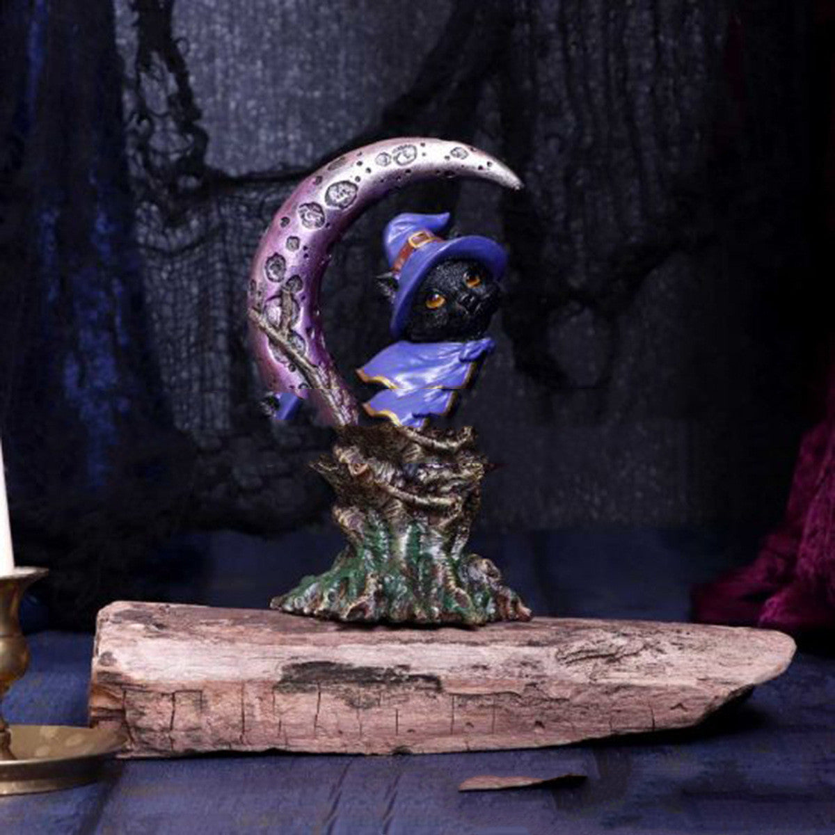 Crescent Cat Sculpture Resin Crafts Ornaments