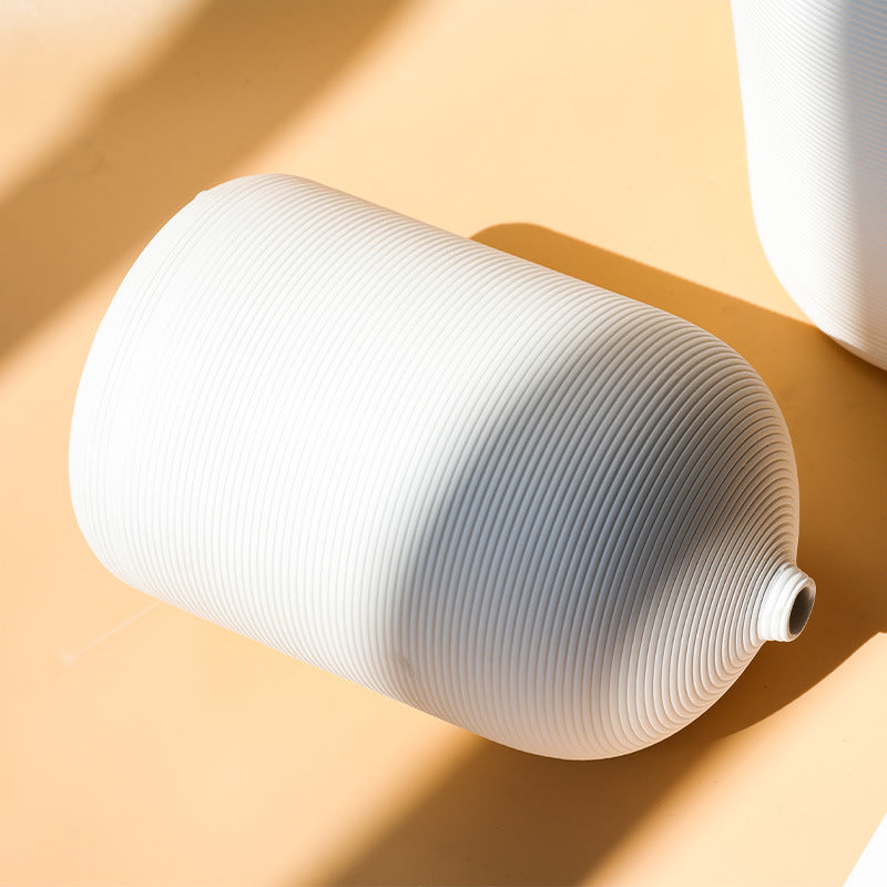 Creative Simple Striped Ceramic Vase